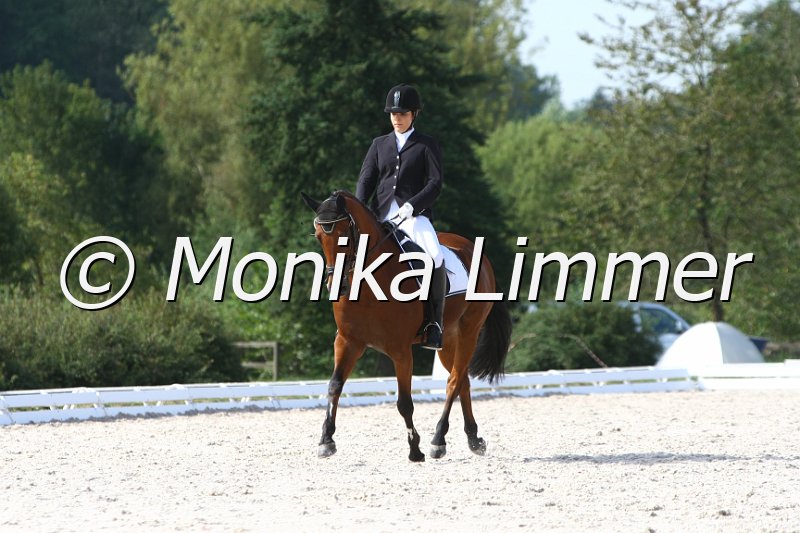 109M9737_Burlington_Dressur L_Finale Franken.JPG